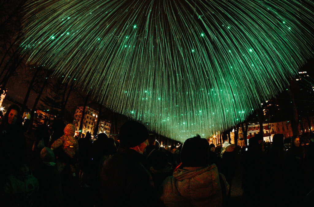 Jānis-Petersons, Royal-Sky