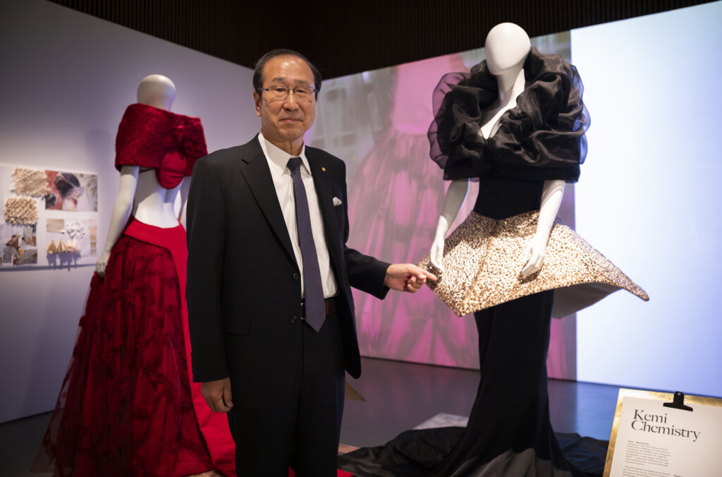 Susumu Kitagawa with Nobel Creations dress