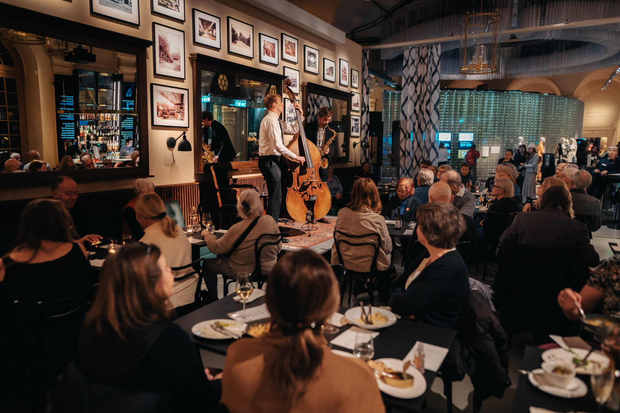 Konsert i Bistro Nobel.