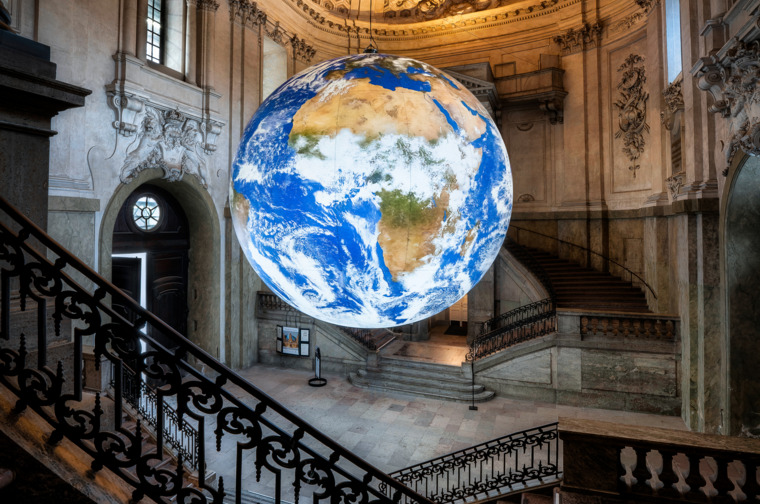 Luke Jerram, Gaia