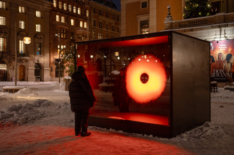 Diorama – The Black Hole