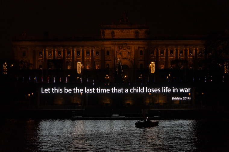 Light art installation Hope