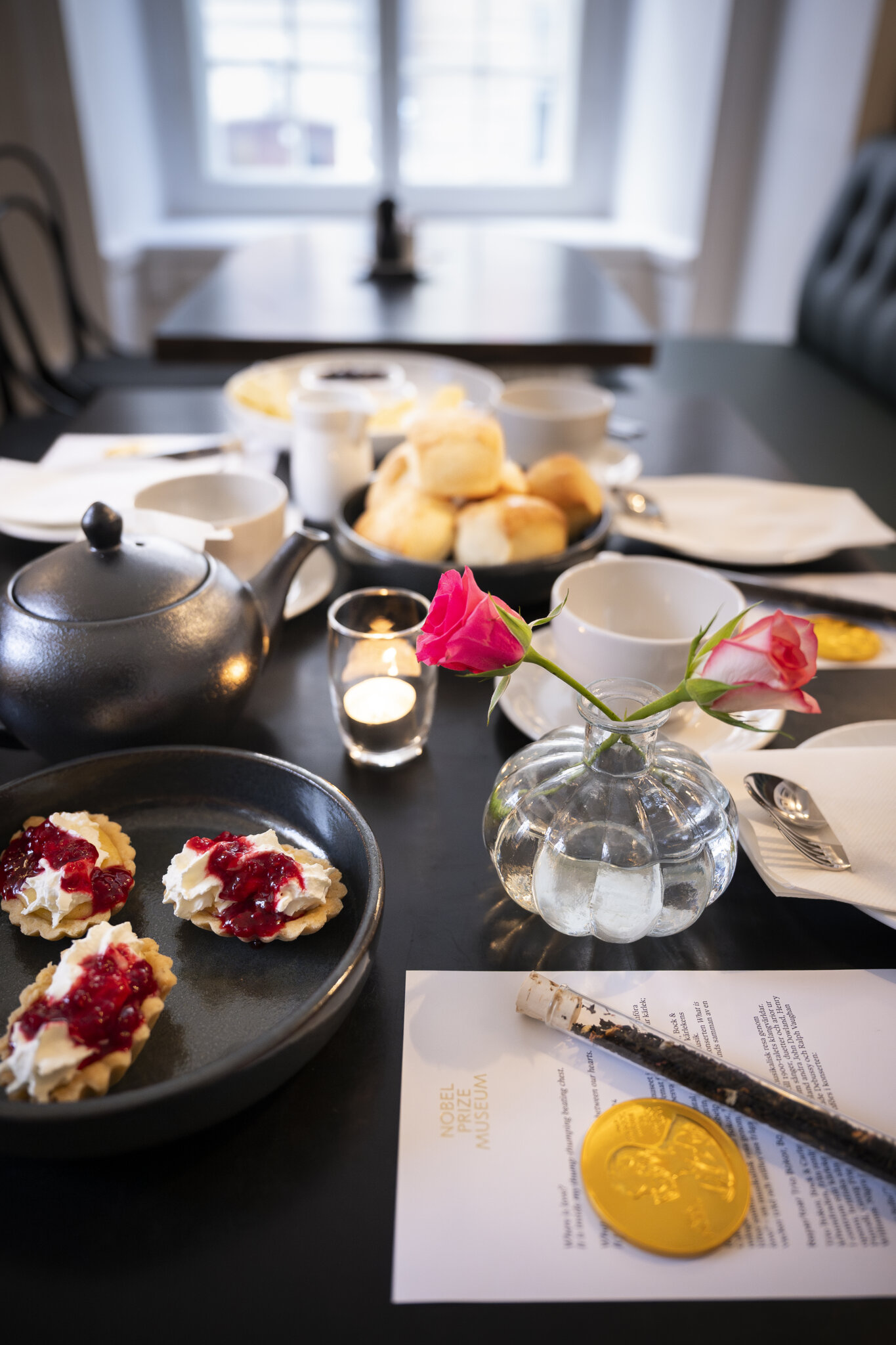 Afternoon tea i Bistro Nobel.